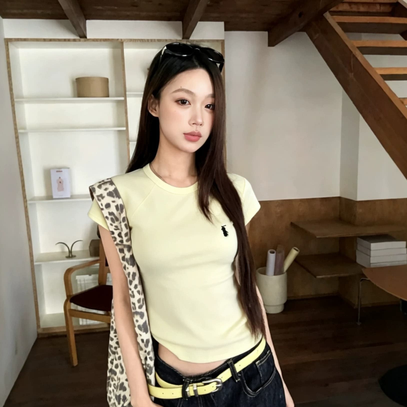 Scan the QR code version of RL raff cotton right shoulder short-sleeved T-shirt for women summer American sweet hottie slimming short top