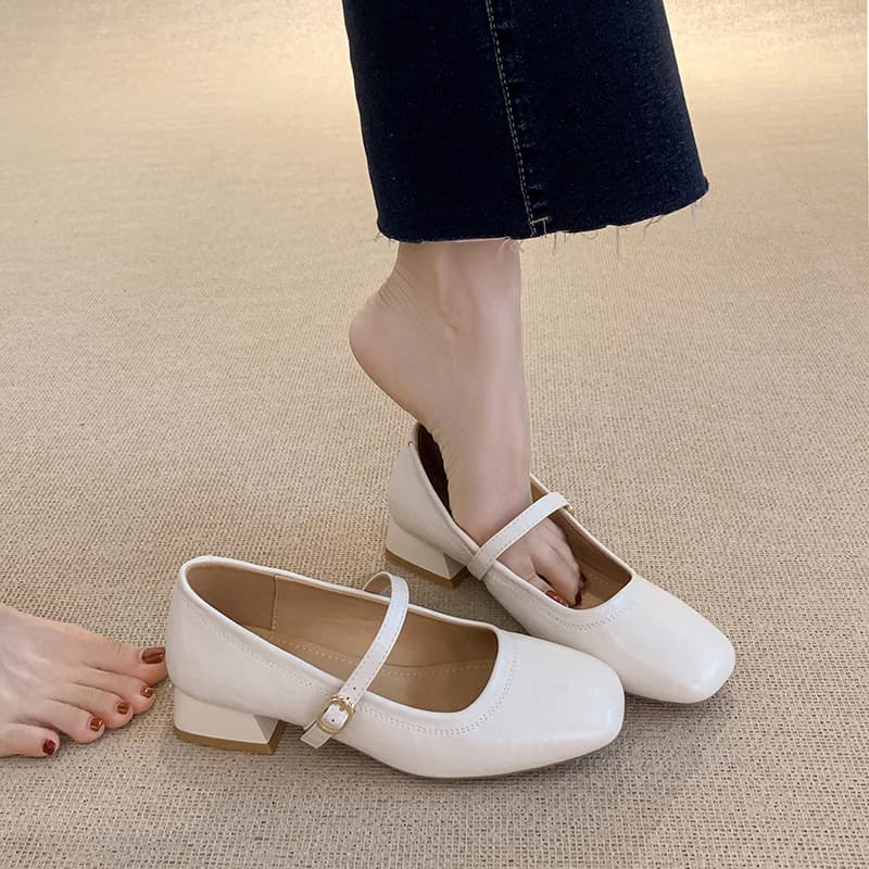 French soft leather small size 32 women's thick heel square toe single buckle Mary Jane versatile medium heel large size 4143 women's shoes
