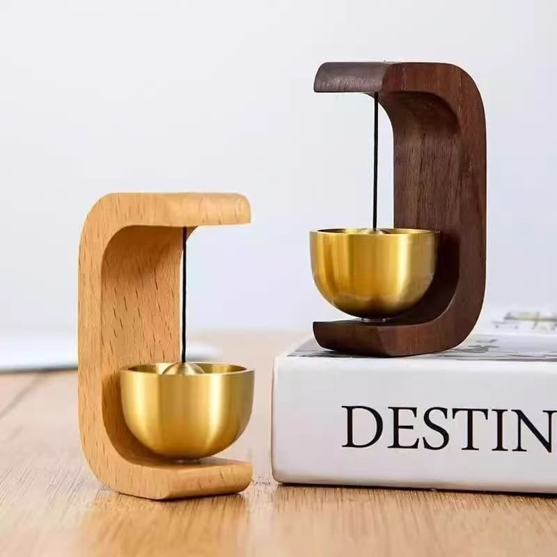 Dopamine Doorbell Suction Cup Wind Chime, Japanese Solid Wood Pure Copper Creative Gift, Shop Opening Housewarming Entry Alert Pendant