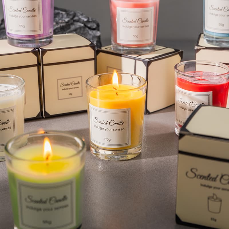 Factory stock colored soy wax scented candles for home use, long-lasting fragrance, wholesale