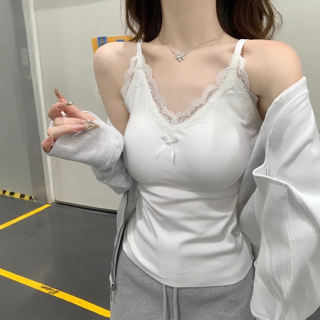 New Lace Camisole Top for Women, Bowknot Halter Top with Built-in Pads, V-Neck Slim Fit Short Crop Top