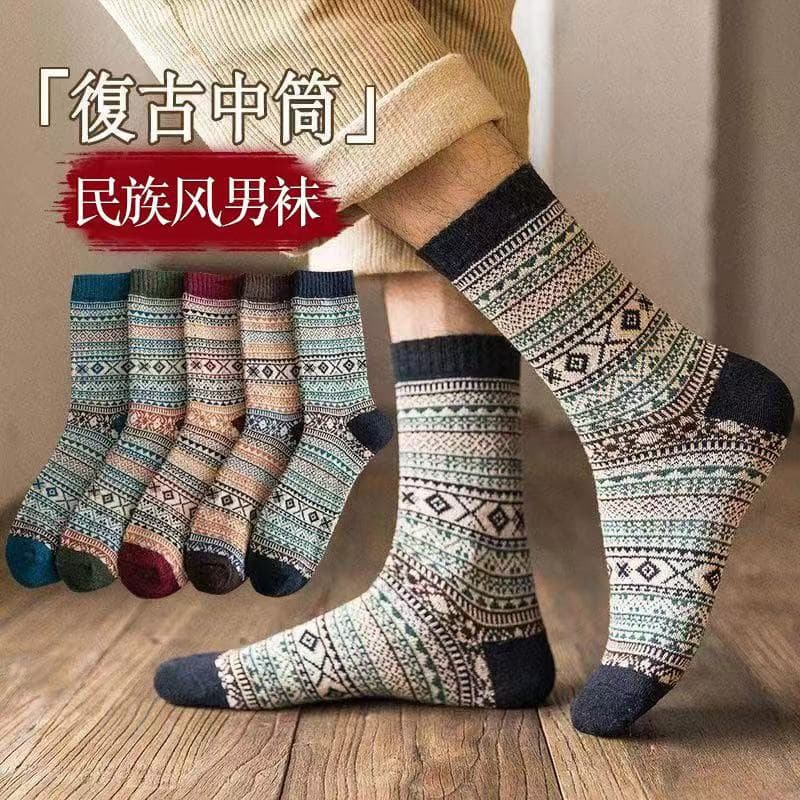 Retro-style socks for men and women, autumn and winter, ethnic style, mid-calf wool socks, men's literary long socks, youth chunky knit trendy wholesale.
