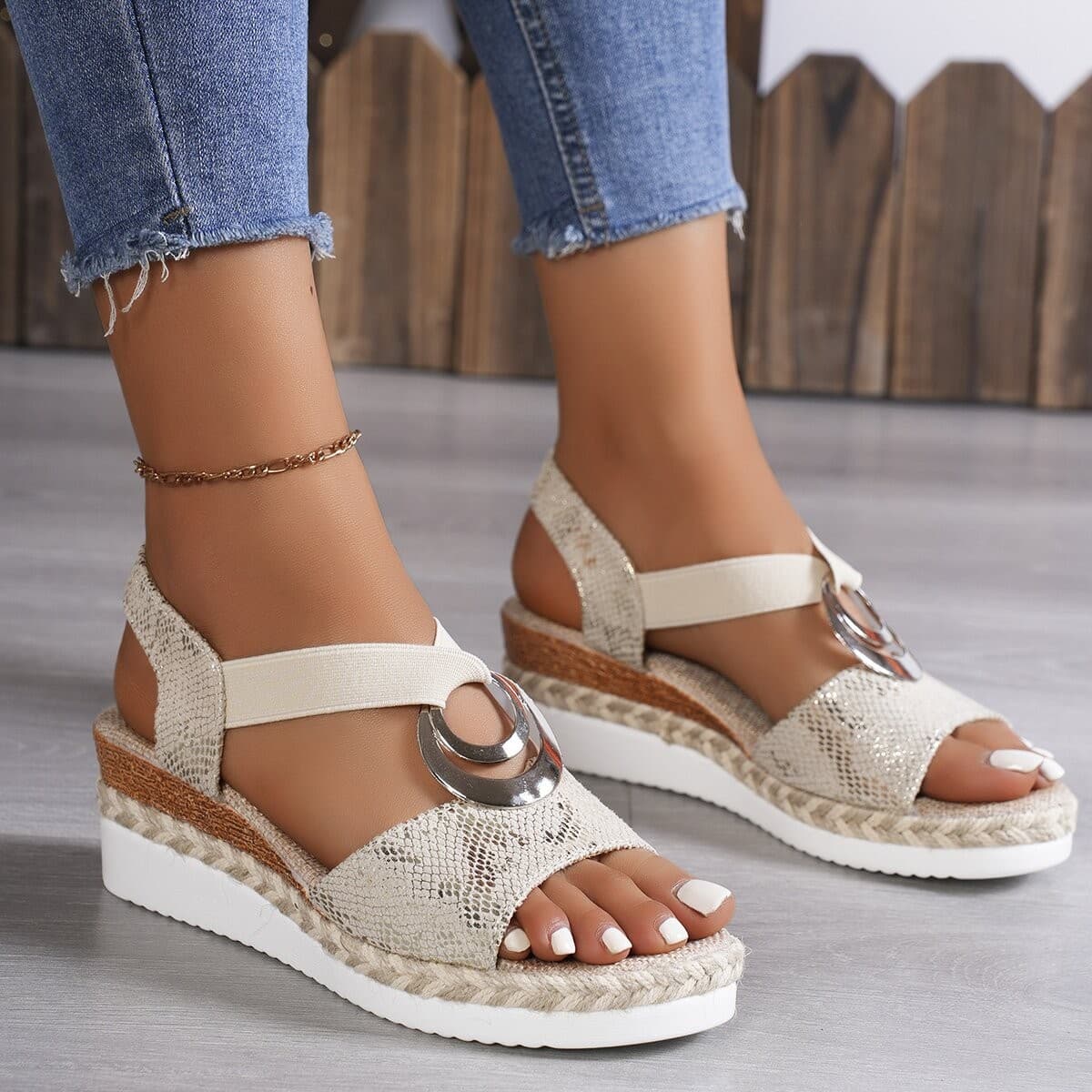 Cross-border Trade Plus-Size Thick-Soled Sandals 2025 Summer New European and American Platform Sandals Fashion Wedge Sandals