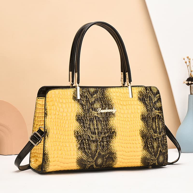 [Hot Selling Women's Bags] 2024 New Trendy Fashion Large Capacity Light Luxury Snake Pattern Leather Bag Hand-held Shoulder Crossbody Bag
