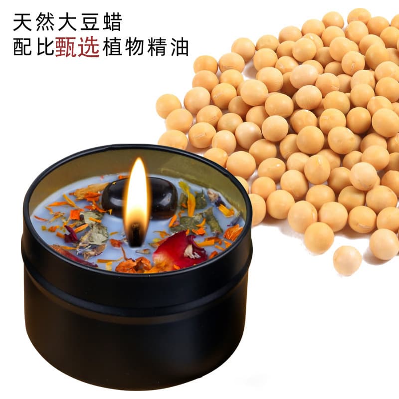 Elegant Soy Wax Candles with Dried Flowers in Iron Canister Aromatic Candle Wholesale Ideal as Souvenir Home Fragrance