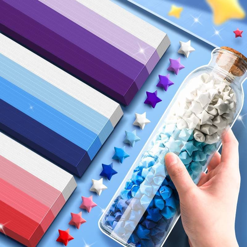 Gradient-colored star origami strips, folded into stars, given to children to make lucky stars for glass bottles, colorful five-pointed star bottles for preschoolers.