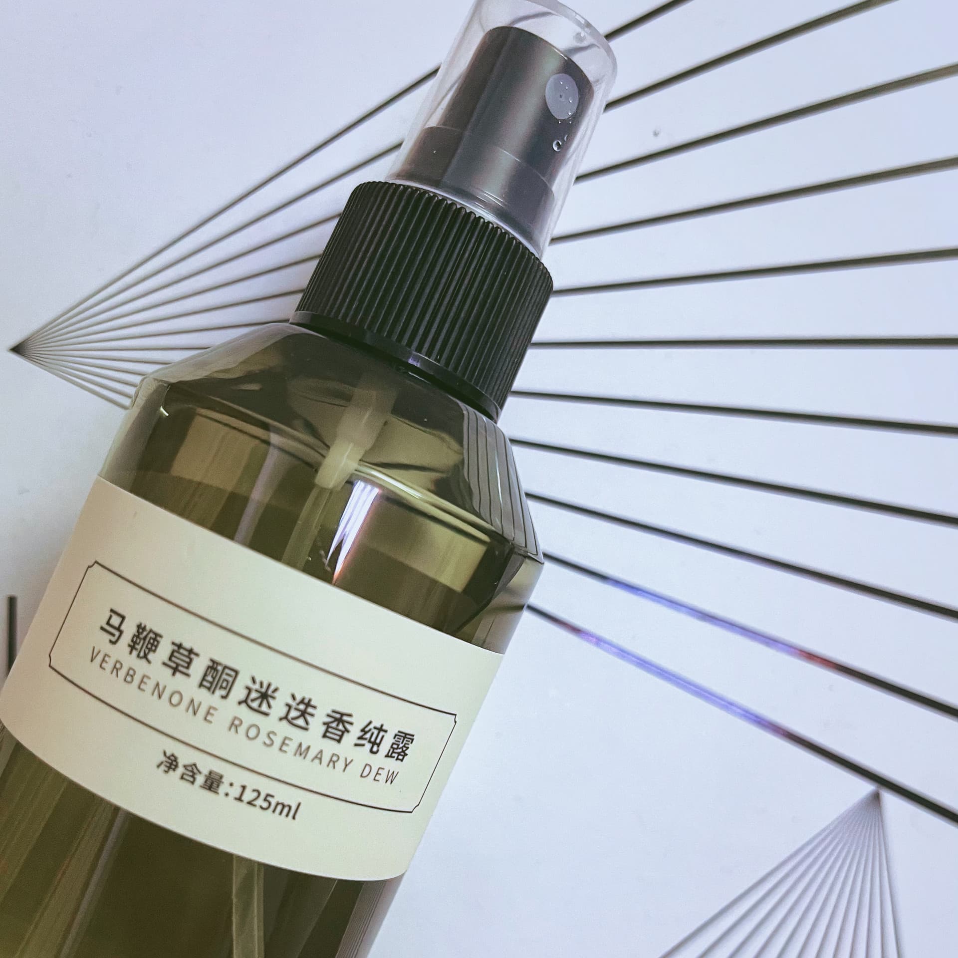 Douyin's same horse fan hydrosol spray verbena ketone rosemary hydrosol hydrating moisturizing toner to close the mouth