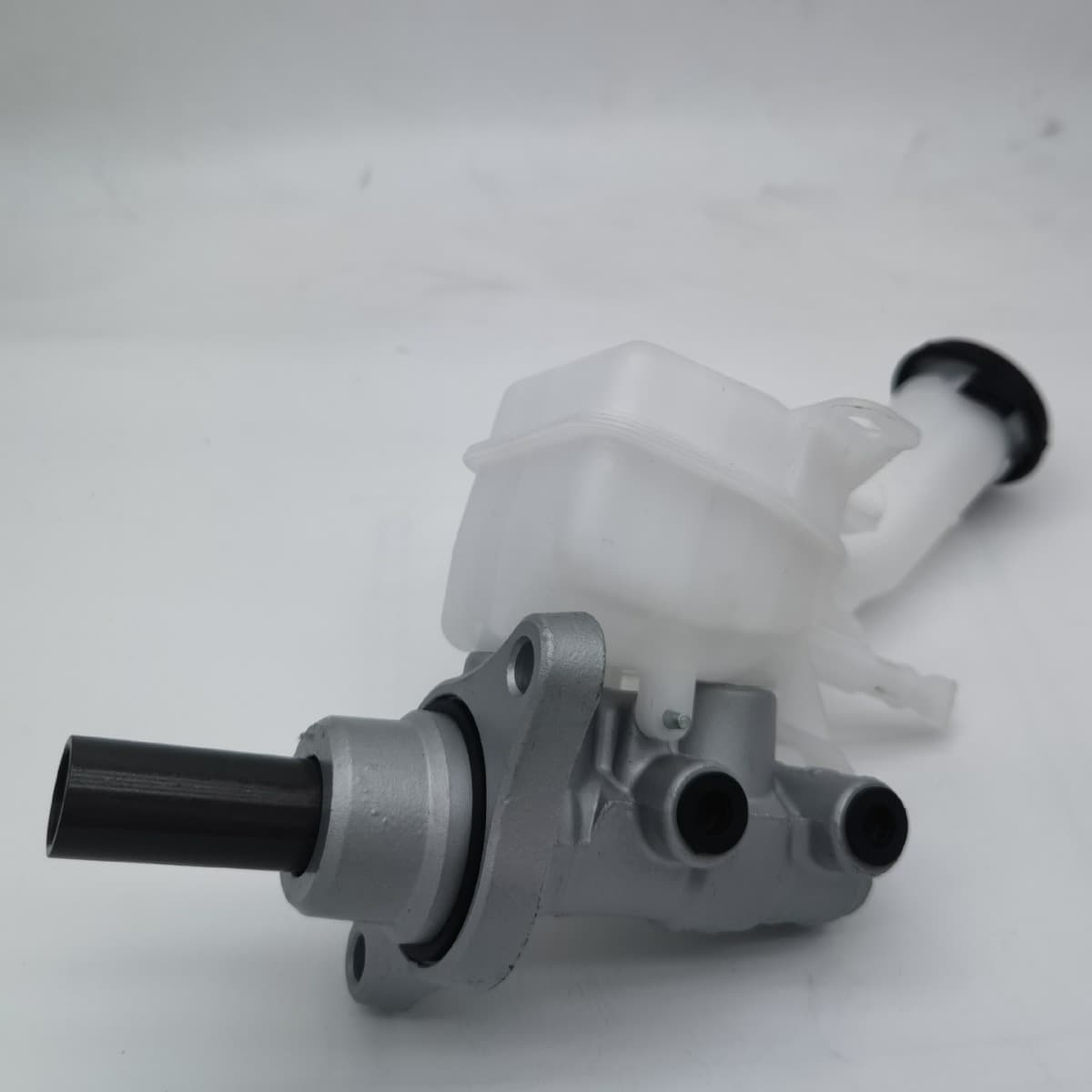 4627A026,4625A199,4625A463 for MITSUBISHI OUTLANDER brake master cylinder