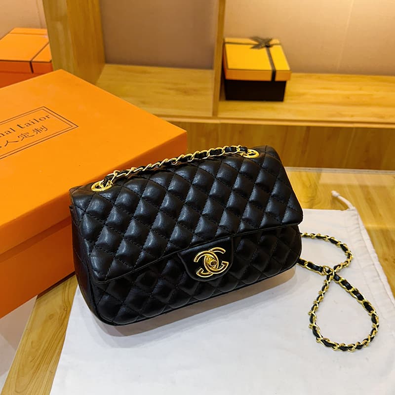 Cross-border Chanel-style diamond quilted embroidered chain classic shoulder bag 26 new trendy fashion commuter crossbody small square bag