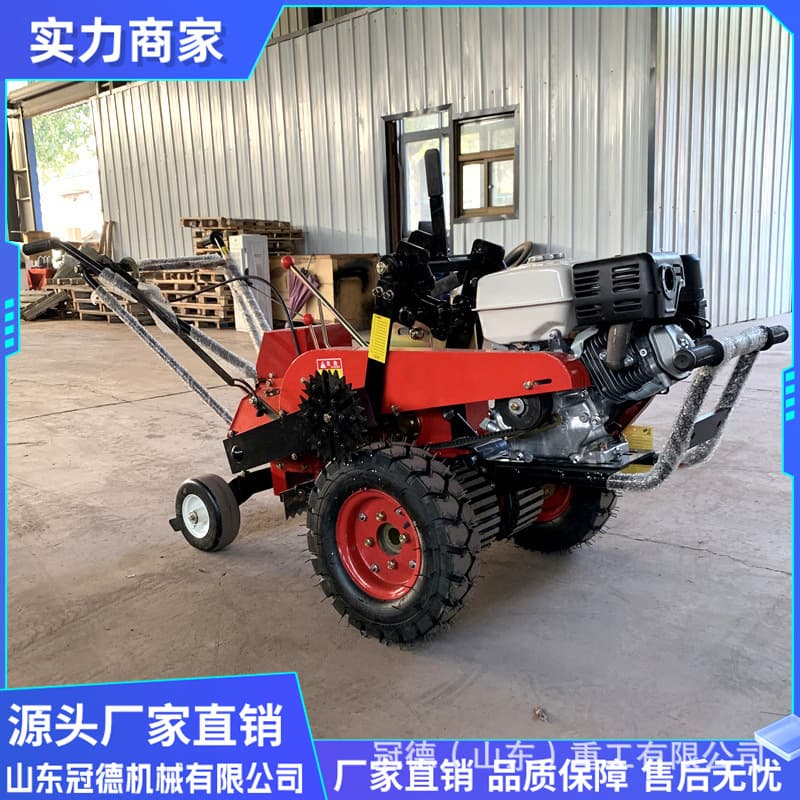 Self-propelled automatic lawn mowing and trimming machine, artificial turf transplanting machine, landscaping turf stripping machine