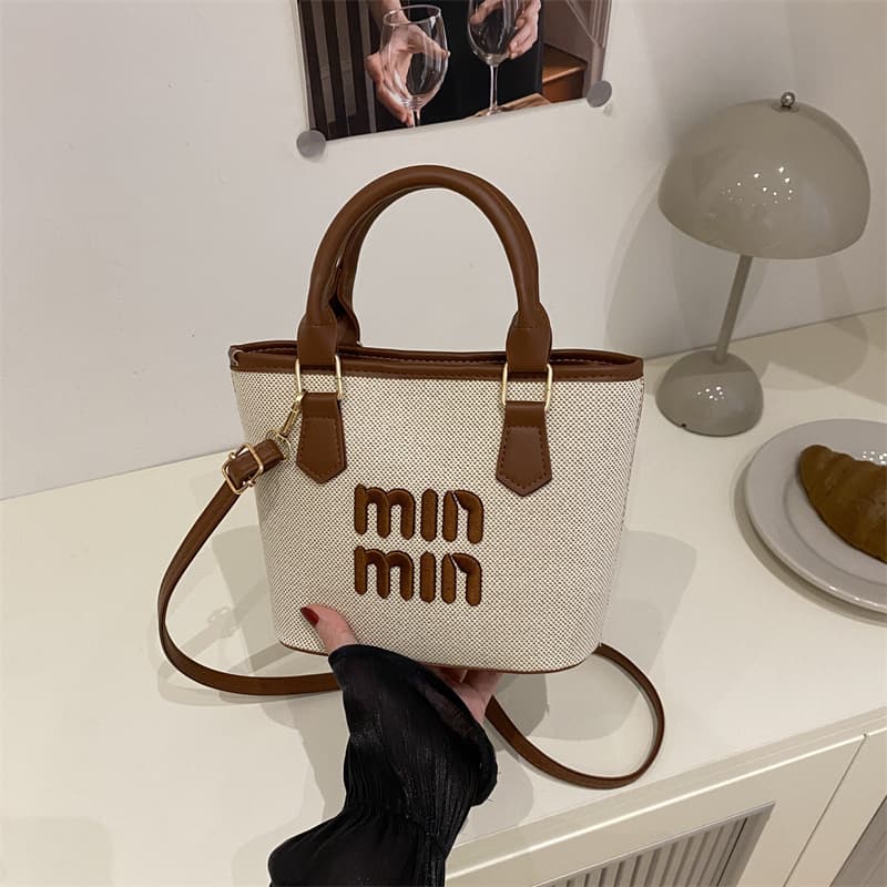 2025 New Stylish Exquisite Handbag Fashionable Versatile Shoulder Bag Woven Texture Premium Quality Crossbody Bag