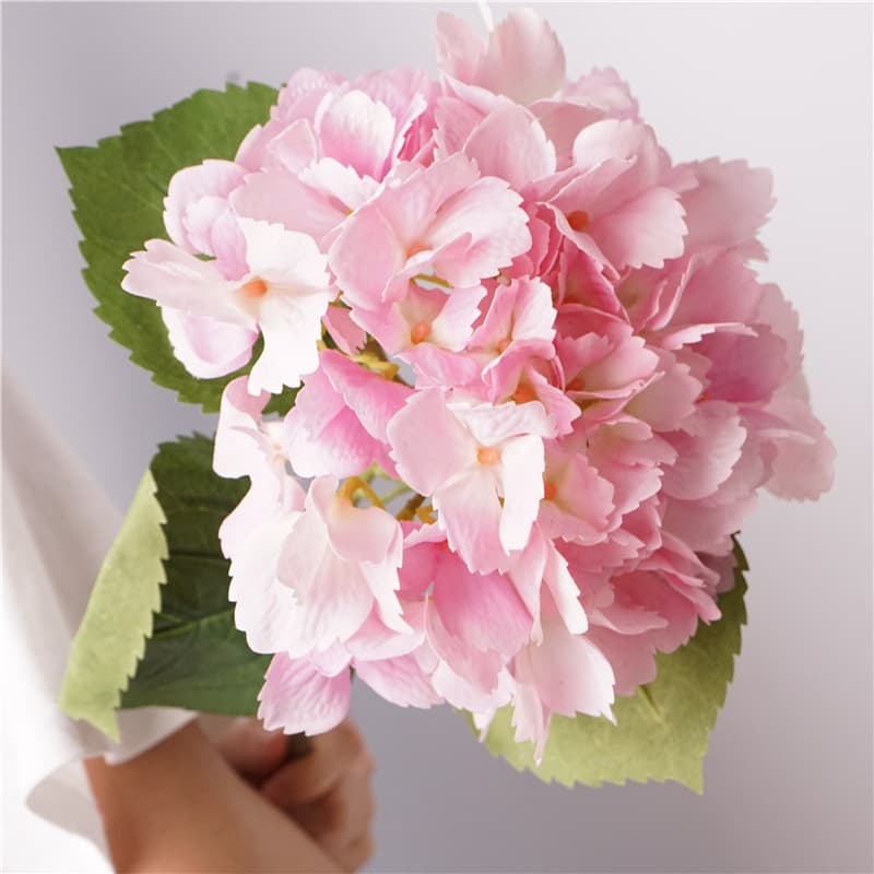 Soft Touch Hydrangea Artificial Flowers for Living Room Dining Table Decor Hotel Lobby Wedding Floral Arrangements