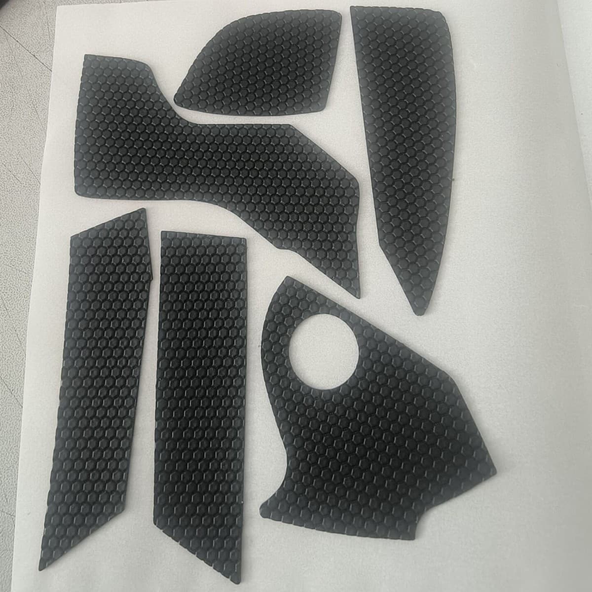 Compatible with Logitech G502 Full Coverage Honeycomb Anti-Slip Sticker, Mouse Sweat-Proof Sticker G402 Half Coverage G302 Sweat-Absorbing Sticker In Stock
