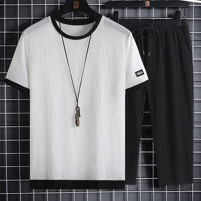 Ice Silk Set for Men Summer Loose Casual Sport Two-Piece Set: Short Sleeve T-Shirt and Three-Quarter Shorts