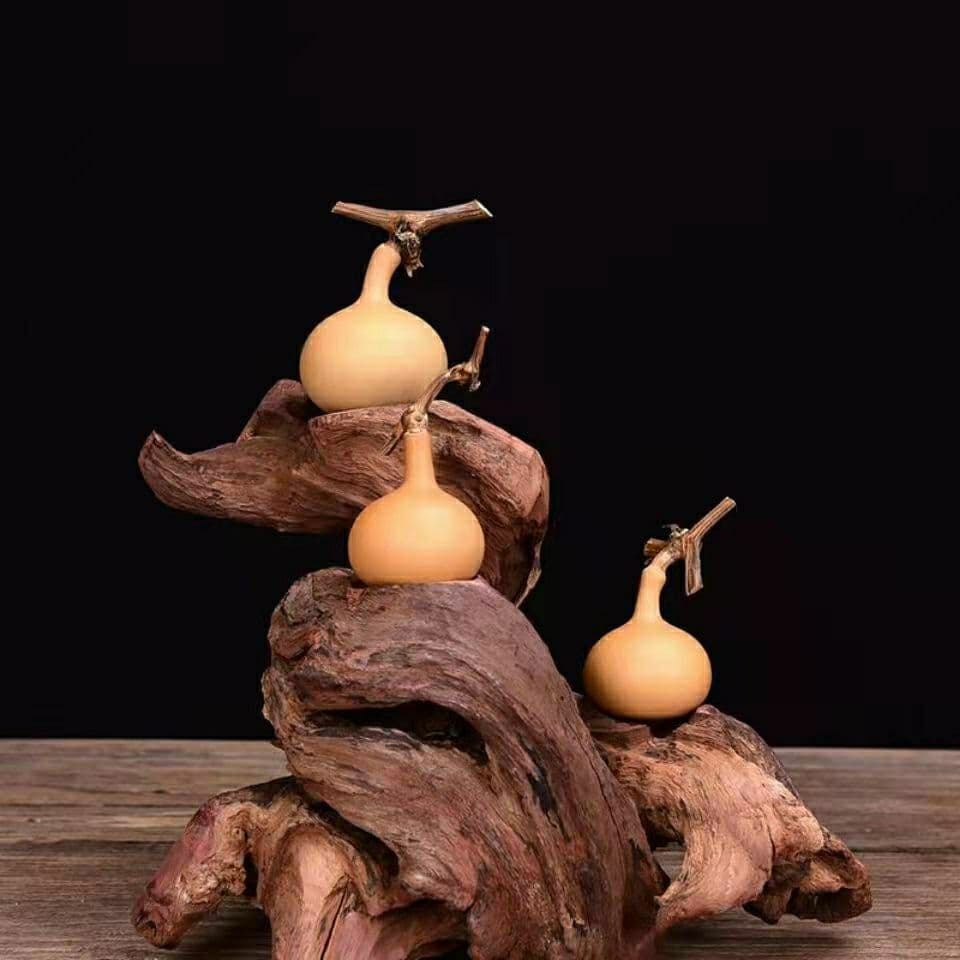 Single Handle Hand-twist Small Gourd Plaything Hand Play Piece, Irregular Single Handle Garlic Head Dominate World Single Belly Gourd Wholesale
