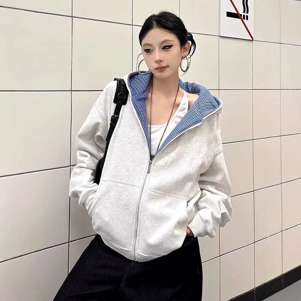 Autumn Solid Color Retro Plaid Patchwork Hooded Cardigan Jacket for Women, Reversible, Casual Loose Fit, Versatile Sweater Trend