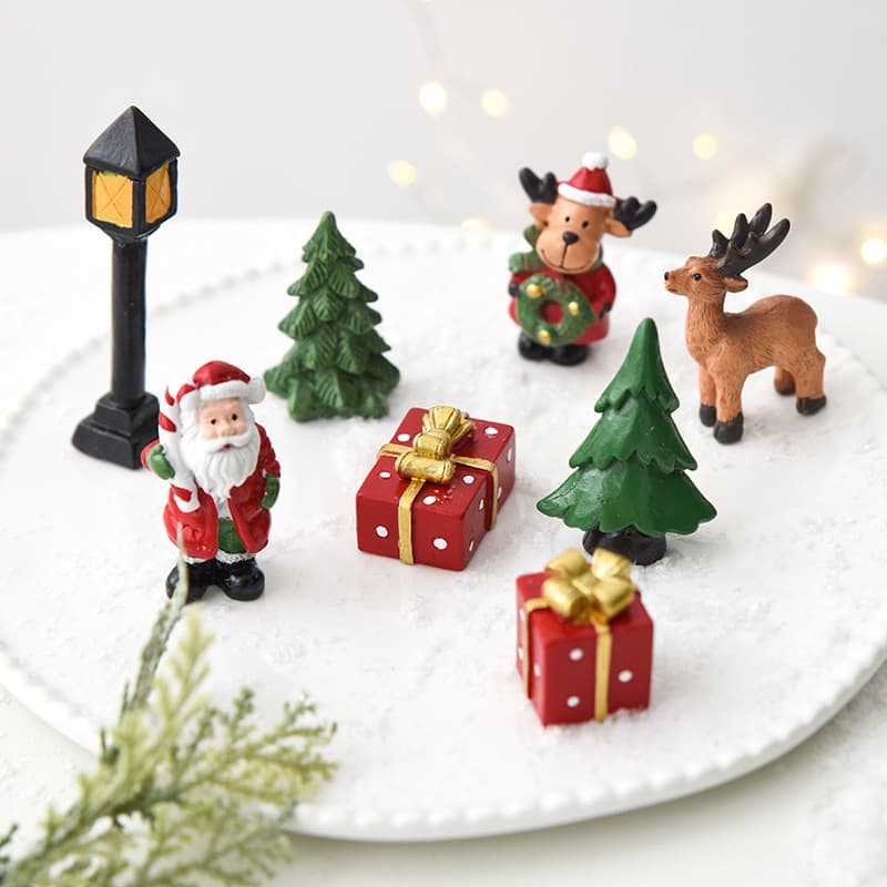 NUCHI Cross-Border Christmas Decoration Resin Santa Snowman Christmas Tree Ornament Mini Mailbox Desktop Figurine