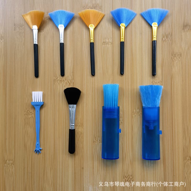 Direct Supply Cleaning Brushes Flat/Round/Fan/Five-Finger/Large Head/Telescopic Brushes Keyboard Gap Dust Removal Brushes