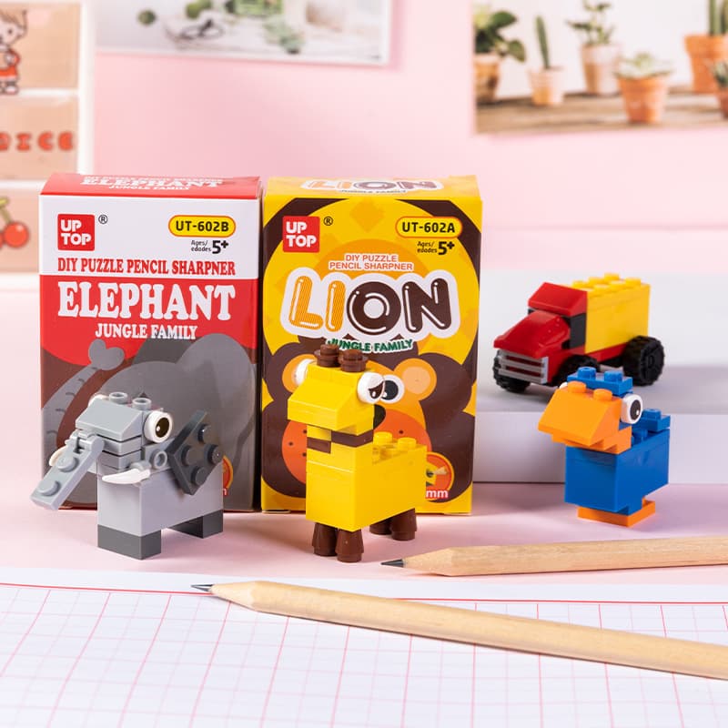 Cartoon building blocks pencil sharpener creative stationery kindergarten assembled pencil sharpener mini pencil sharpener primary school student prizes