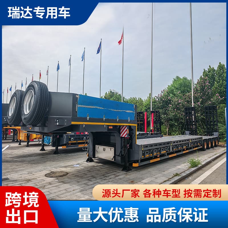 Cross-border multi-axle low-bed semi-trailer, heavy engineering machinery lifting flatbed trailer, extendable 19-meter low-bed semi-trailer