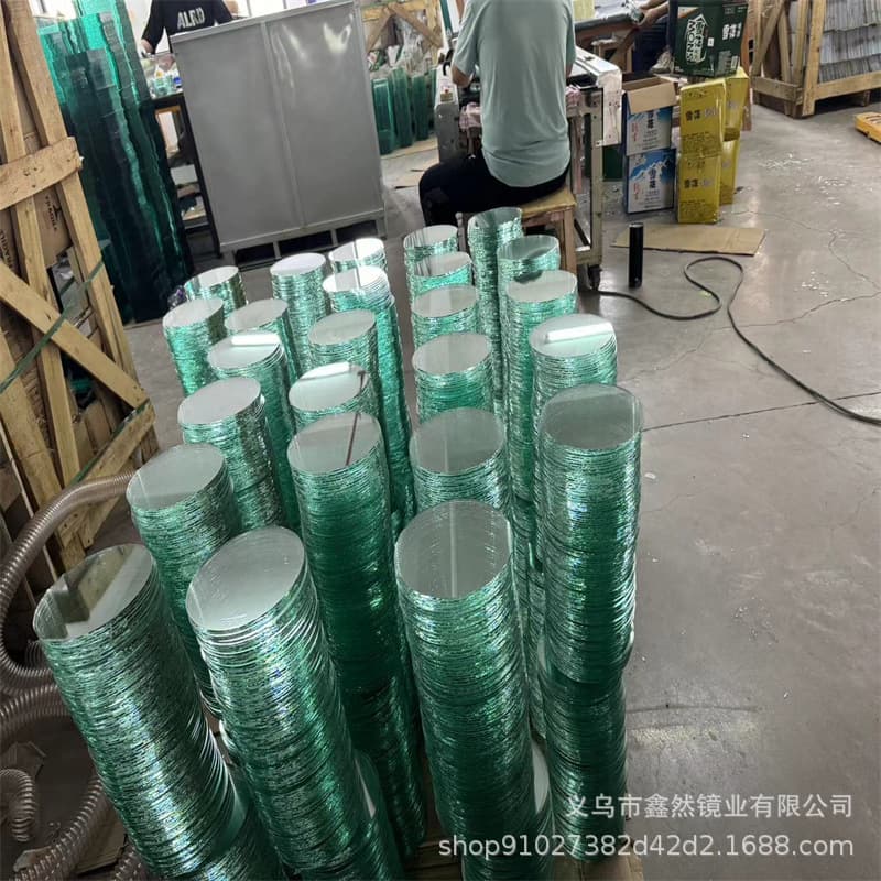 Glass mirror edging processing, bathroom and cosmetic silver mirror manufacturing, edging and cutting, square and round silver mirror size design.