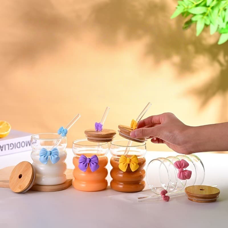 Bow caterpillar straw cup, heat-resistant borosilicate glass material, coffee milk juice circle glass cup