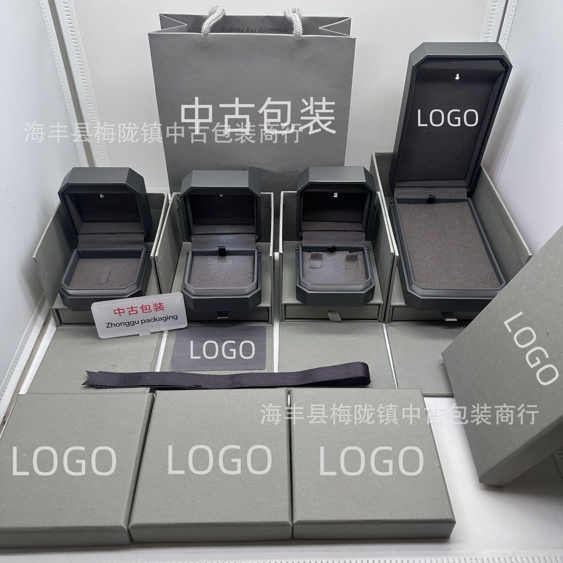 Messi card with light jewelry packaging box LED light ring necklace packaging box MESSIKA large pendant gift box