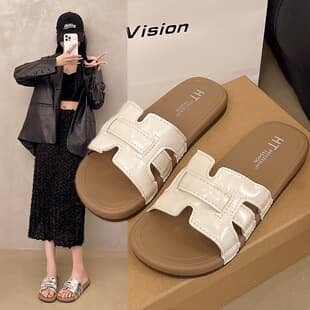 High-End Soft Sole Sandals for Women, 2025 Summer New Fairy Style Flat Beach Slippers for Dresses