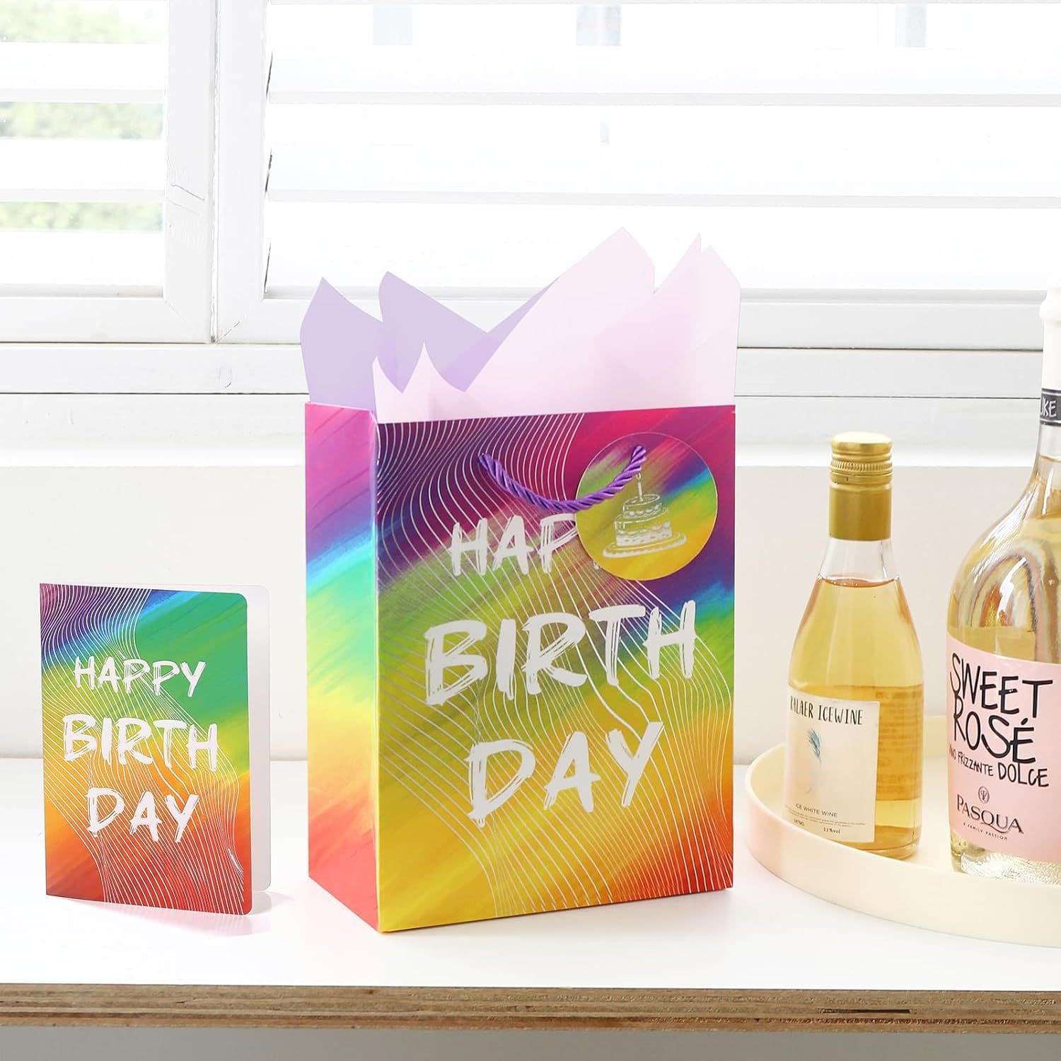 Wholesale stock export-style birthday gift bags, gift bags for birthday giving, hot stamping high-end gift bags