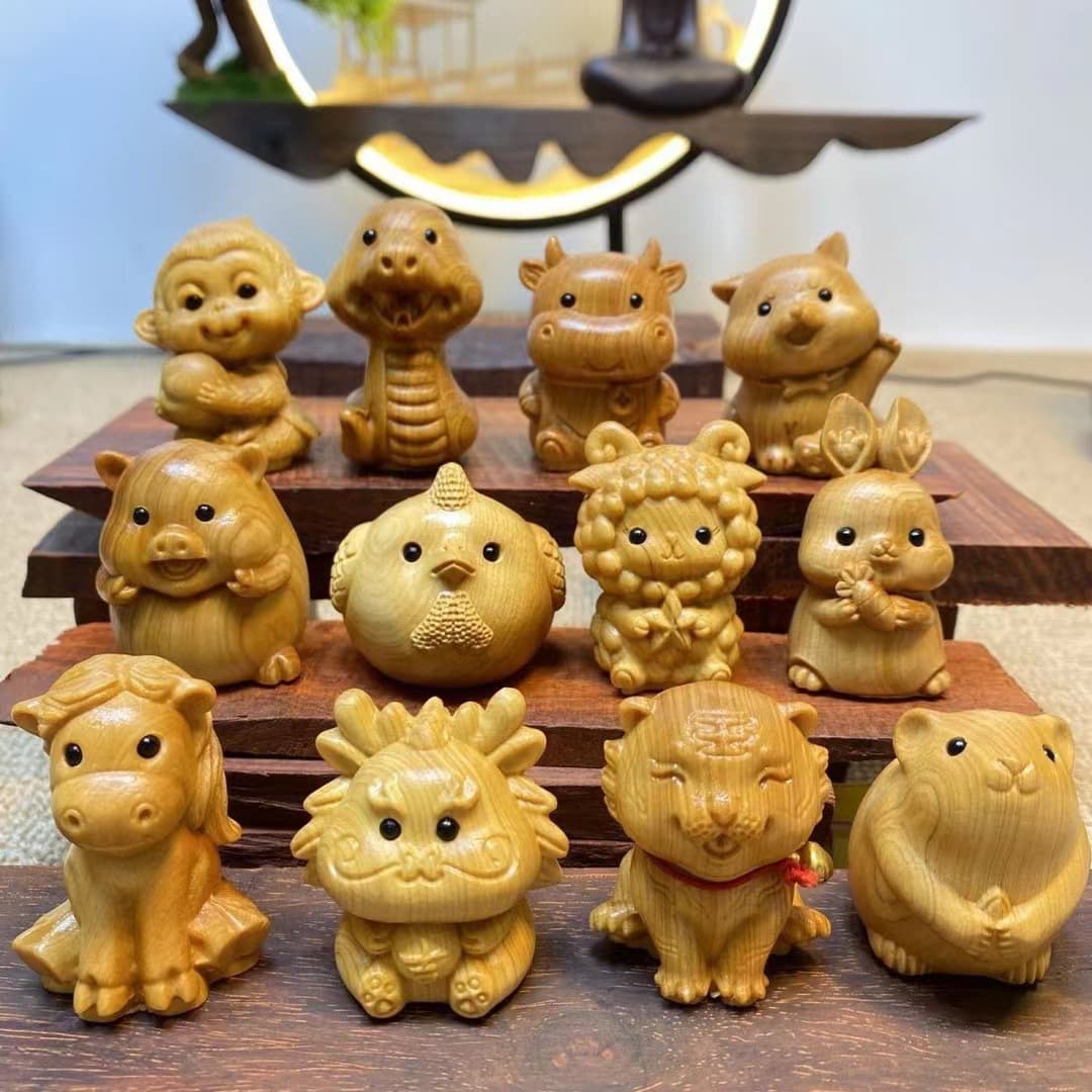 Juniper Wood Carving Ornament Craft Collectible Handheld Piece Zodiac Animal Pendant Desktop Souvenir Wood Monkey King