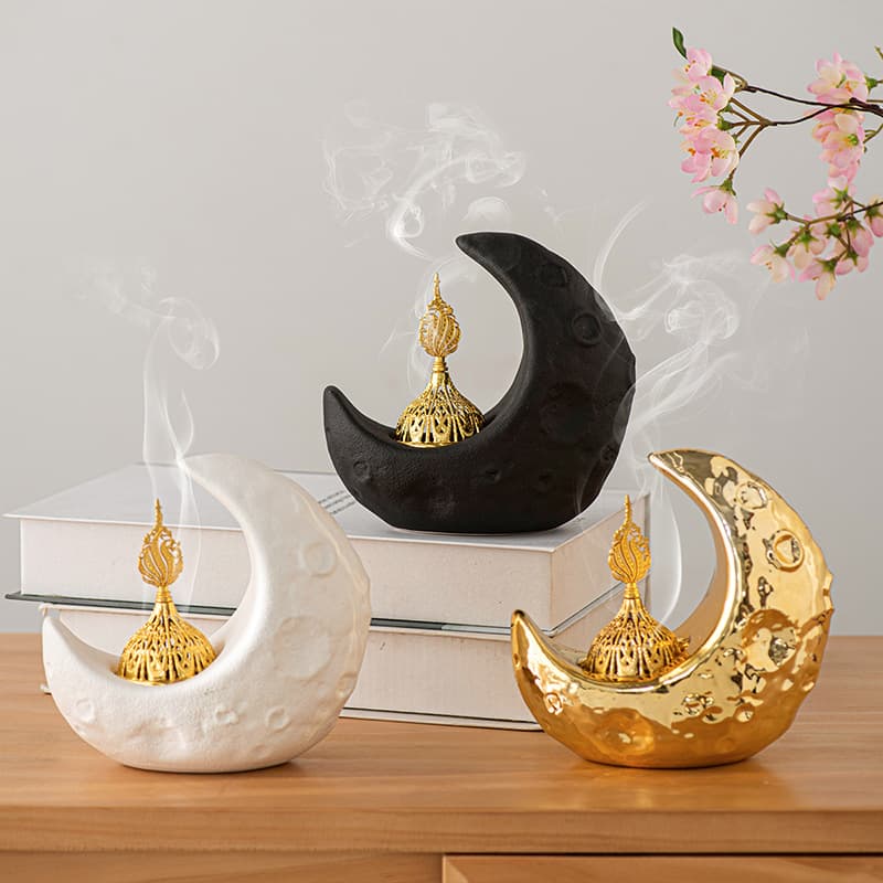 Cross-border Middle Eastern moon ceramic handheld incense burner European style light luxury desktop decoration Middle Eastern Arabic aromatherapy burner ornaments