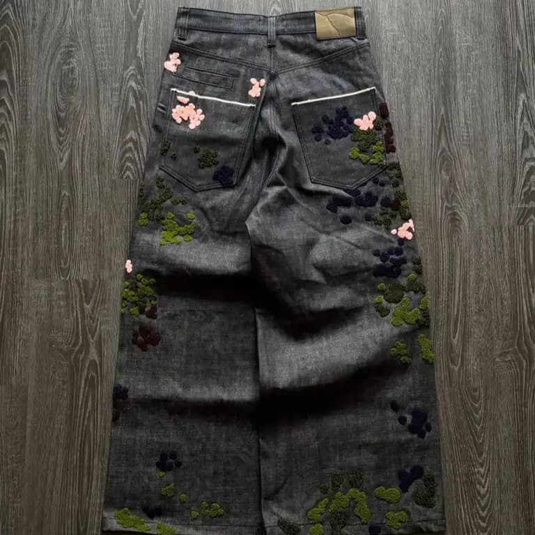 European and American street millennium retro flower embroidery loose straight jeans men's cross-border foreign trade wholesale jeans