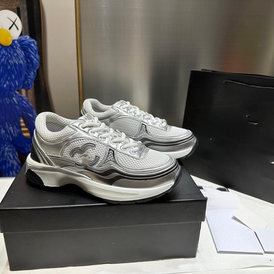 Putian 2026 Cross-Border 23C Small Silver Horn King Unisex Chanel-Style Shoes Versatile Color Matching Couple Sports