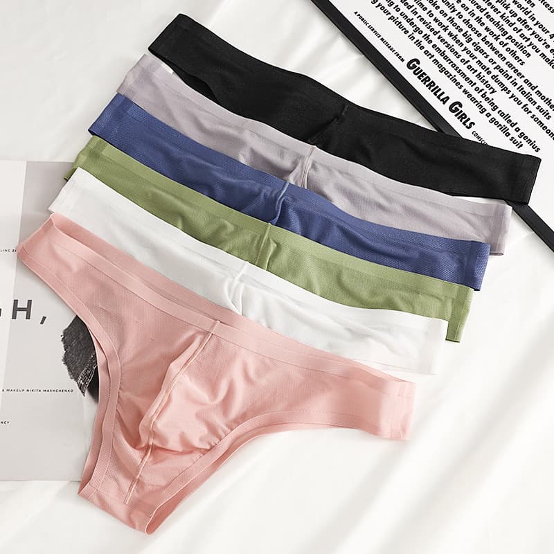 Seamless Ice Silk Men's Underwear Summer Triangle Briefs Half-Wrap Sexy Low-Rise Youth Triangle Underwear for Men