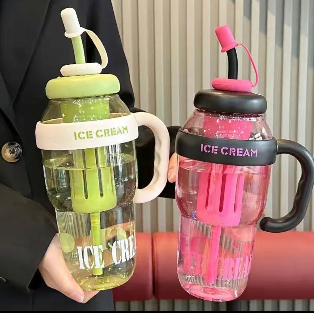 High-Aesthetic Large-Capacity Plastic Water Cup, Ice Dominator Cup, Lucky Belly Cup, Cute Style with Straw Water Cup Wholesale
