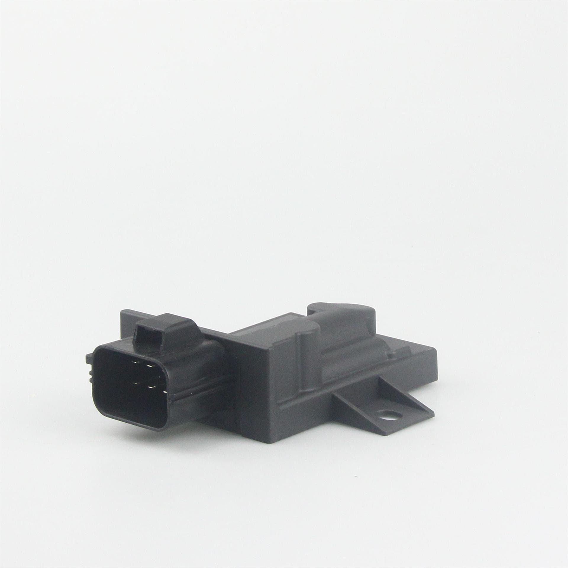 FK729D370AF for Jaguar Land Rover fuel pump control module LR097220.