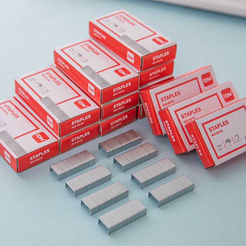 Factory direct supply of No. 10 staples, 1,000 boxed staples, No. 12 student binding homework office staples