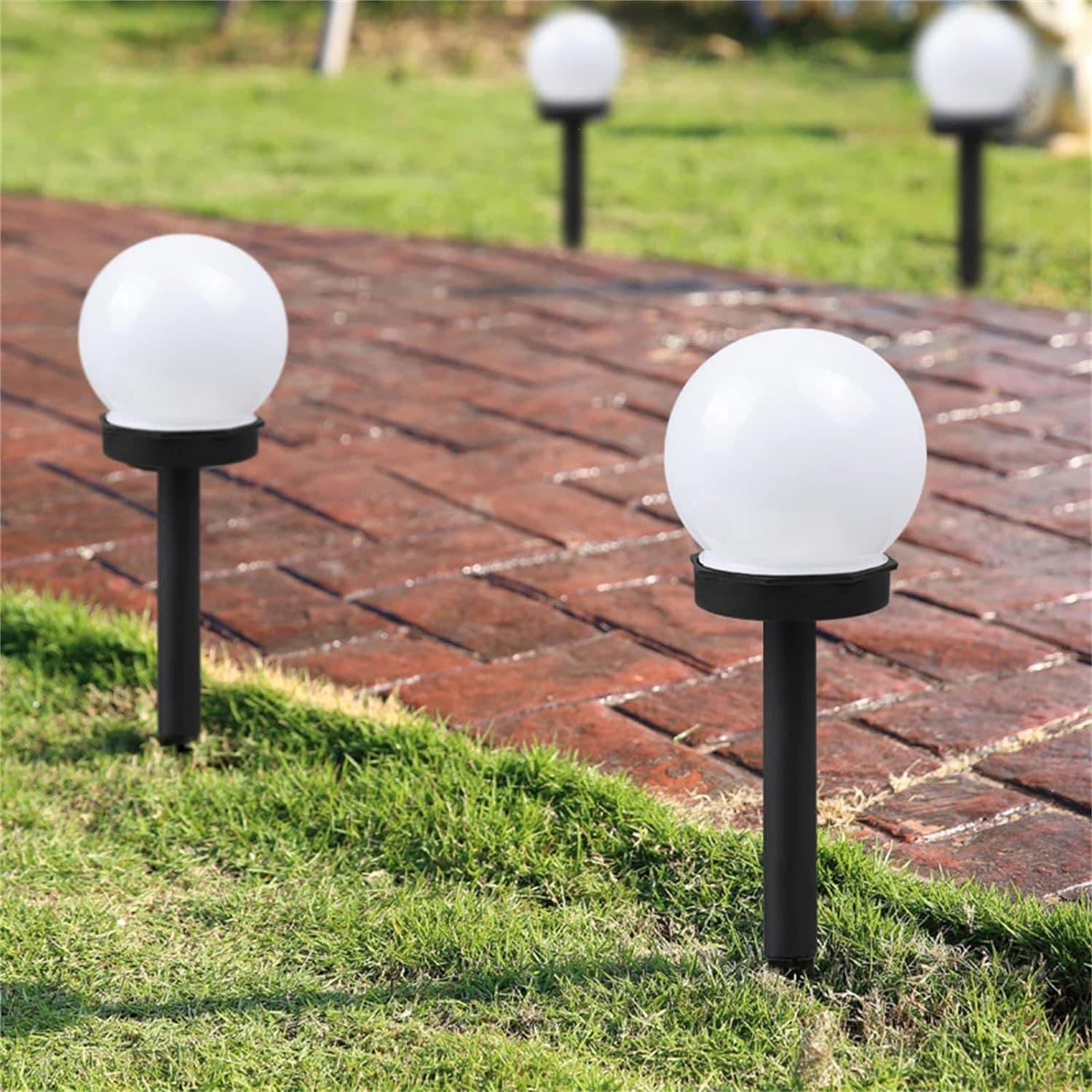Outdoor Solar 10cm White Ball Ground Insert Light, Garden Decorative Lawn Light, Waterproof Landscape Round Ball Light