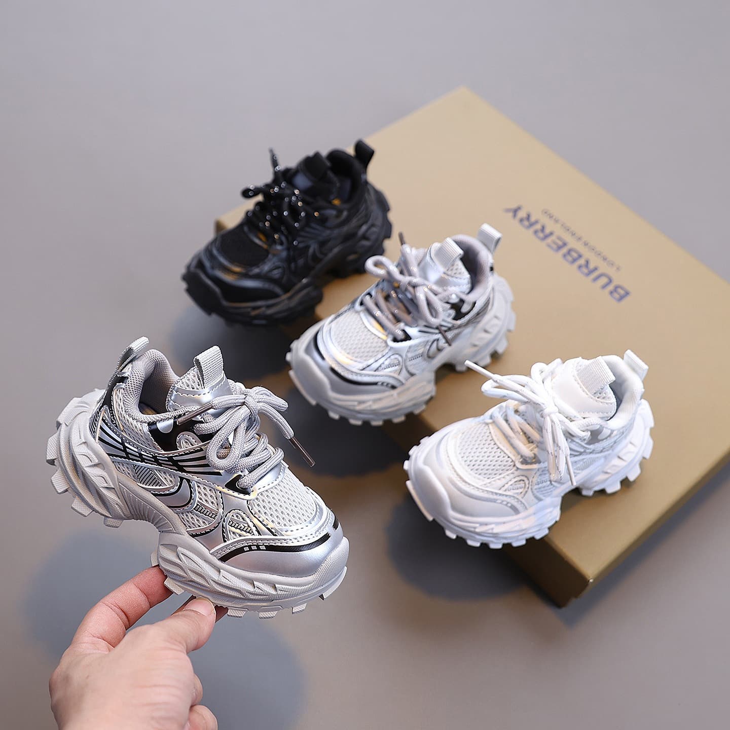 Children's sports shoes, girls' dad shoes, boys' breathable mesh shoes, spring and autumn baby shoes, non-slip running shoes