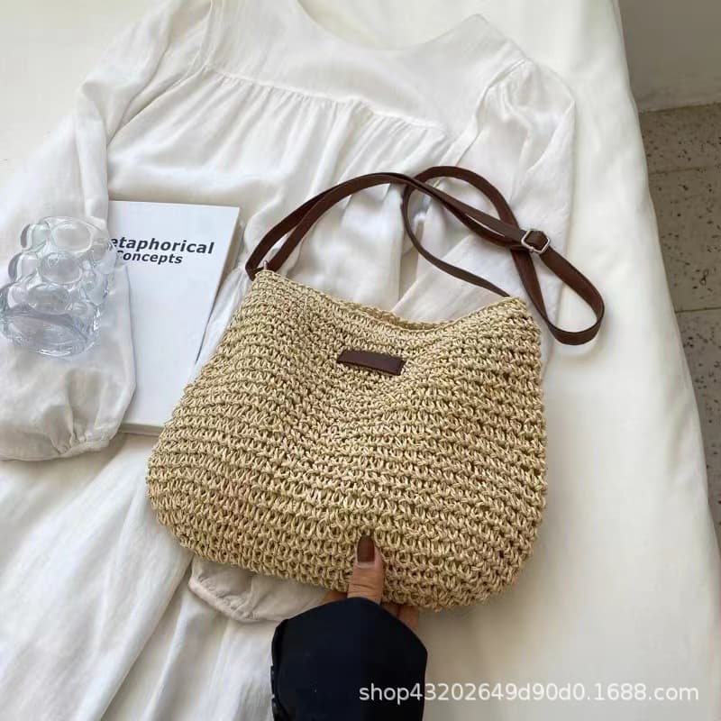 Casual Fashion Straw Crossbody Bag New Summer Simple Woven Bag Women Beach Vacation Style Tote