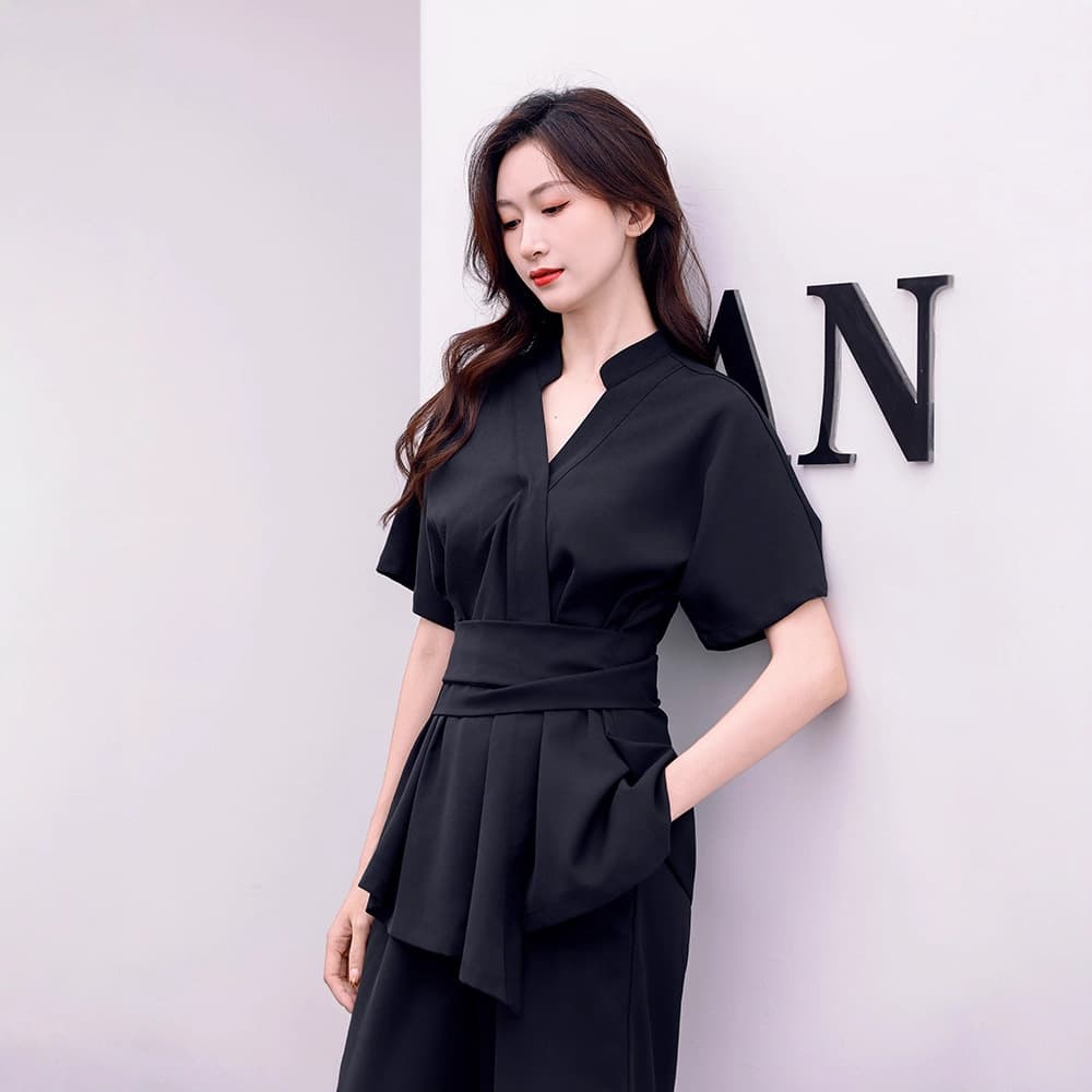Source Factory High-end Beauty Salon Beautician Workwear New Style Fashion Korean Style Black Waist-cinching Set Two-piece
