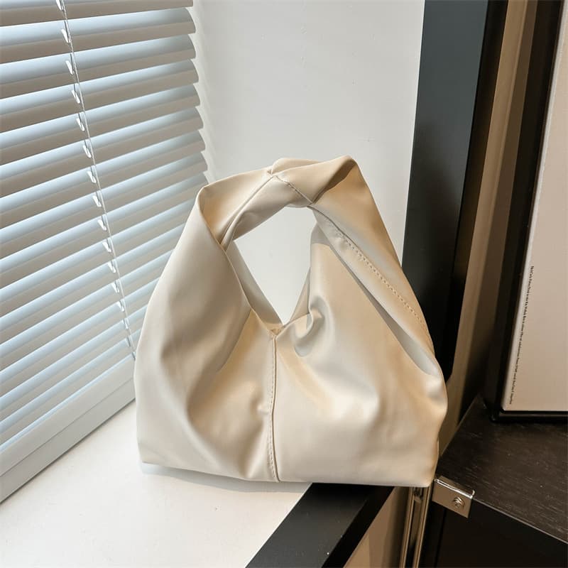 Niche Design Handheld Bag for Women Spring/Summer New Fashion Versatile Shoulder Underarm Bag Casual Tote Bag Dumpling Bag