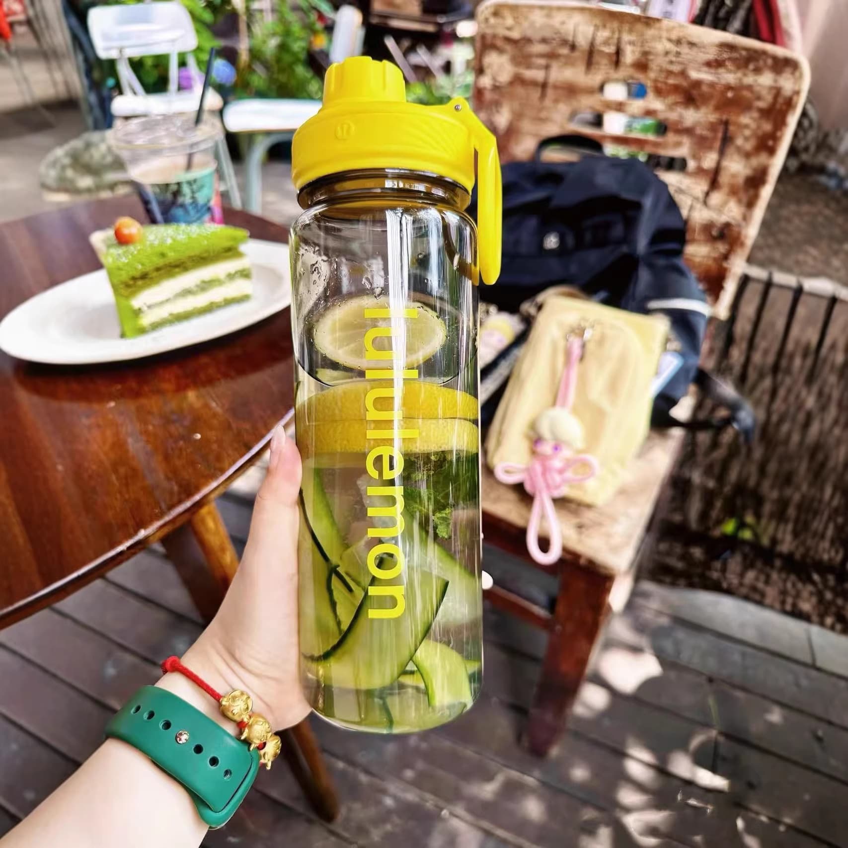 lululemon Back to Life Plastic Straw Cup Transparent Sports Water Bottle Fitness Plastic Outdoor Cup