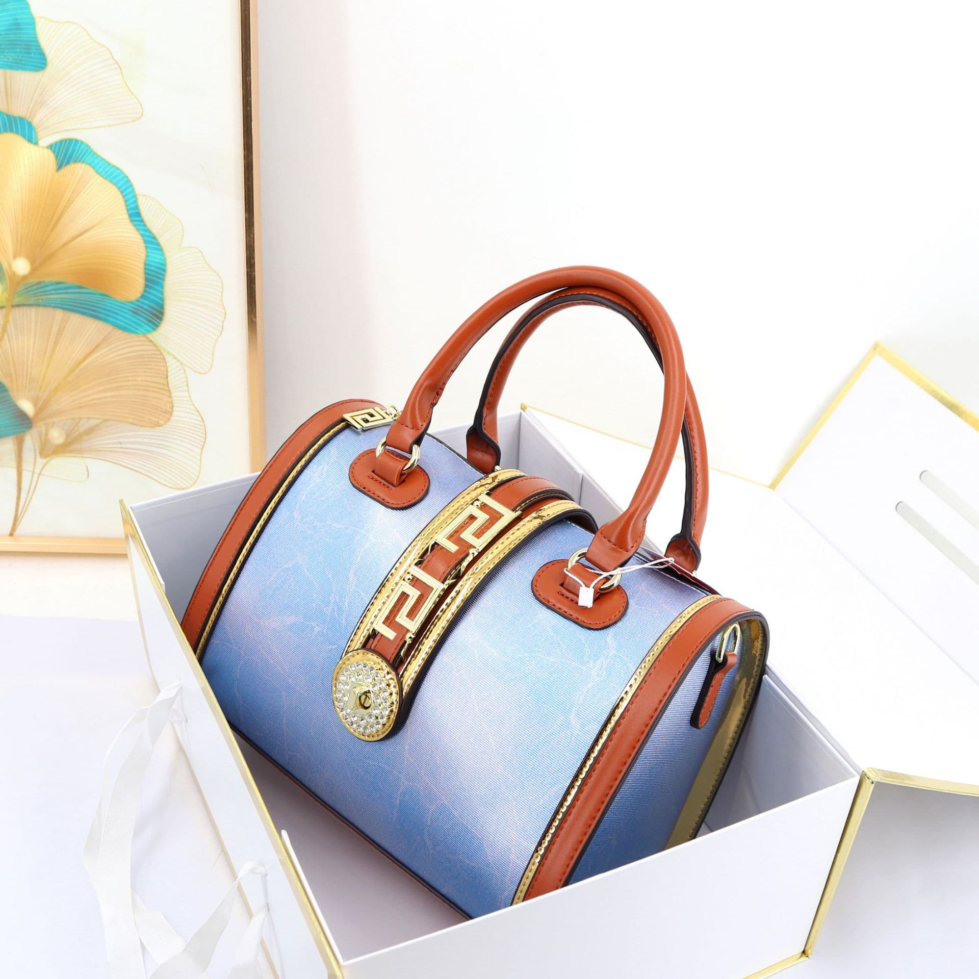 Cross-Border Hot Selling Women's Bag Maze Hardware Pillow Bag European and American Big Brand Top Handle Fashion Designer Bag