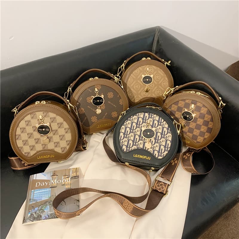 Women's Bags 2025 New Trendy Retro Style Casual Texture Handbag Popular Versatile Elegant Single Shoulder Small Round Bag