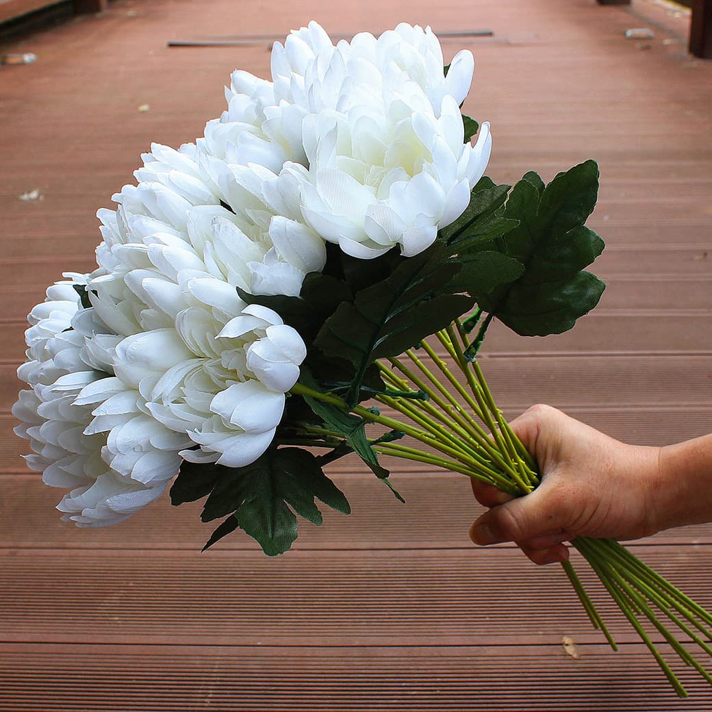 Single Stem Artificial Chrysanthemum Faux Daisy Memorial Flower Funeral Bouquet Grave Sweeping Flower Cemetery Placement Flower