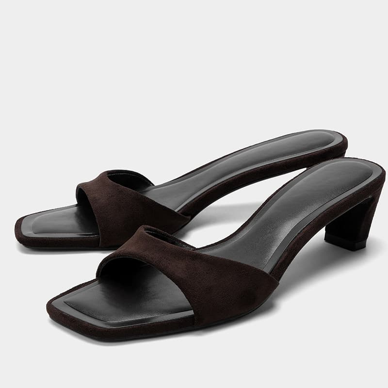 2026 Summer New Style French Square Toe Low Heel Slides for Women, Versatile Chunky Heel Open Toe Lazy Sandals