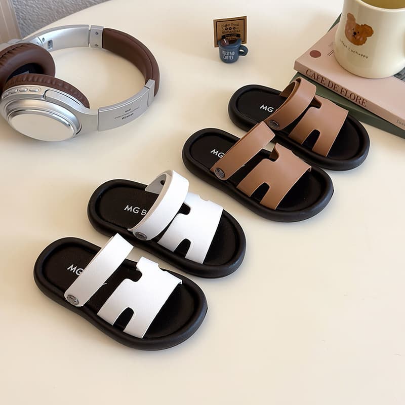 Girls and Boys Toddler Casual Sandals Summer New Soft Sole Slip-On Fashion Beach Shoes