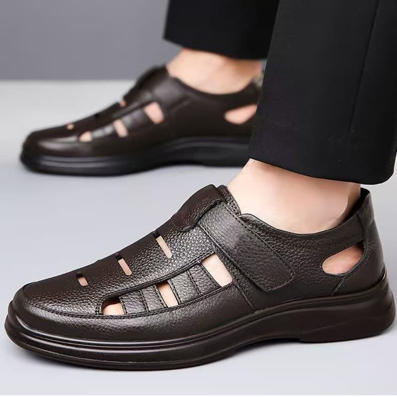 Leather Sandals Closed-Toe Casual Breathable Summer Men's Shoes Anti-Slip Hollow Out Dad Sandals