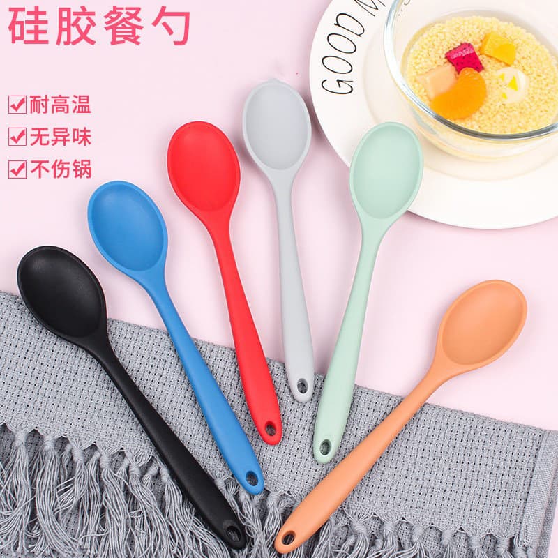 Integrated silicone spoon covered with iron silicone dense kitchen high temperature resistant cooking spoon household mixing spoon salad spoon in stock